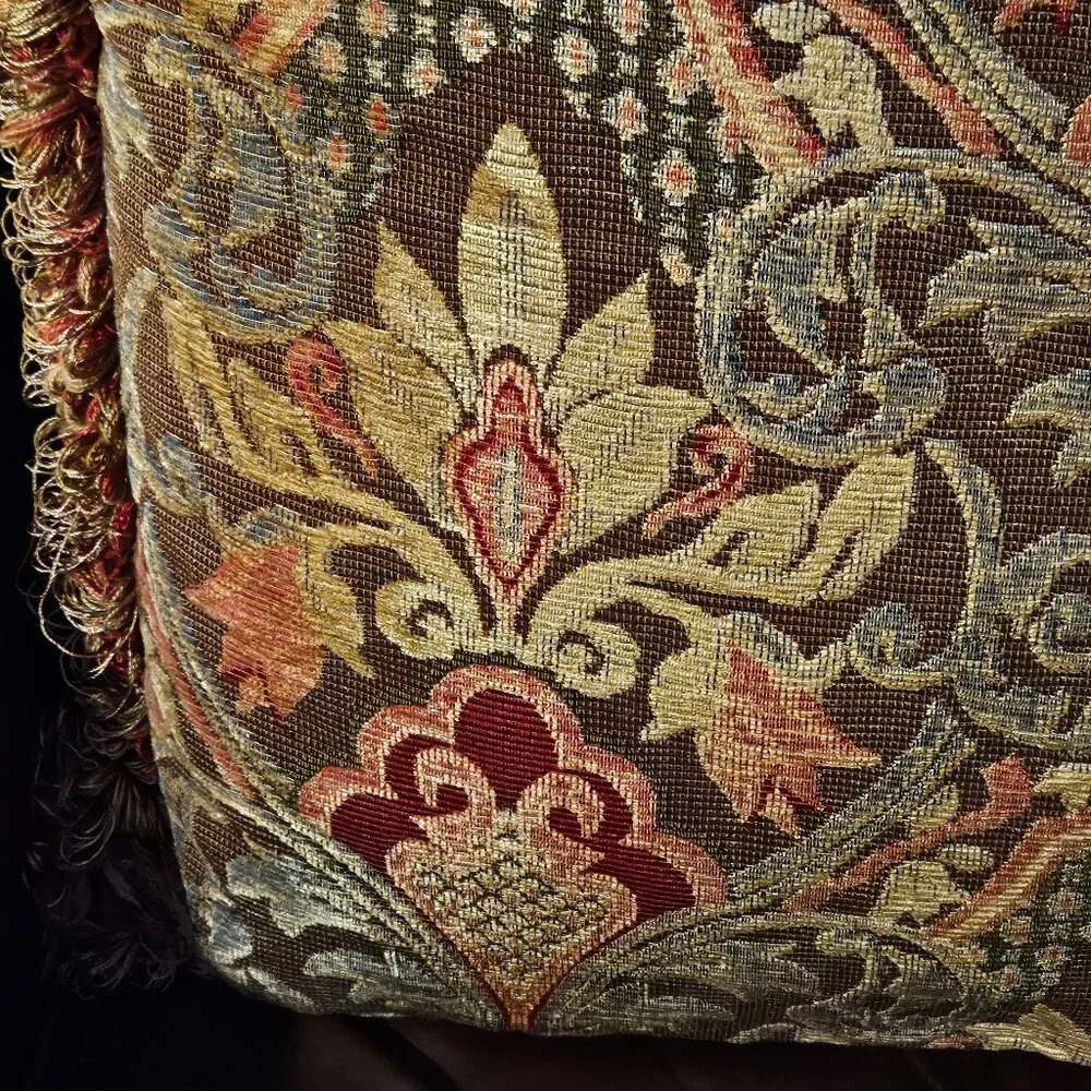 RARE AUSTIN HORN DAMASK JACQUARD BED THROW DECORATIVE ACCENT PILLOW